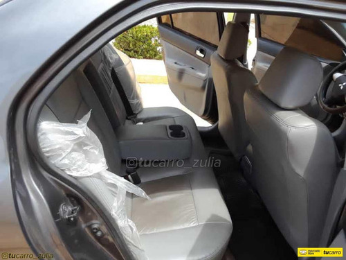 Mitsubishi Lancer Touring Aut