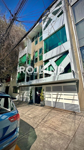 Edificio En Venta En Guanajuato, Roma Norte Con Uso De Suelo