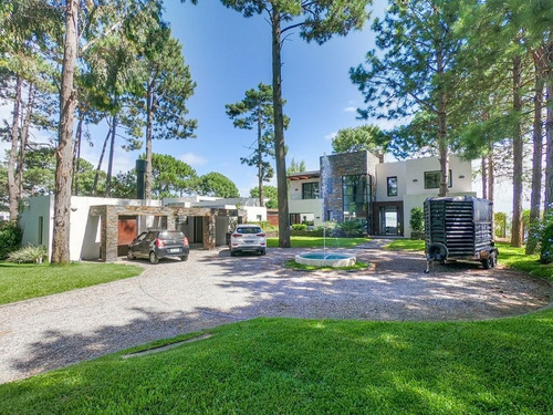 Casa 3 Dormitorios En Laguna Del Sauce, Punta Ballena