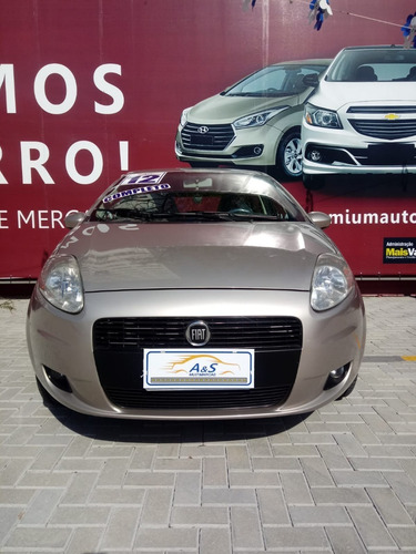Imagem 2 de 10 de Fiat Punto Essence 1.6 Flex Cambio Manual