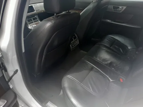 Jaguar XF 2.0 Luxury