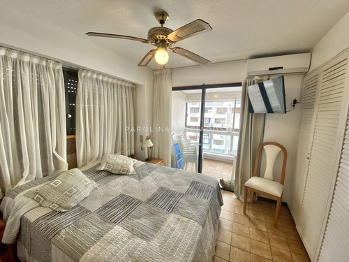 Imagen 11 de 19 de Venta De Apartamento De 2 Dormitorios En Parquemar Center