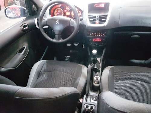 Peugeot 207 1.6 Sedan Xt Tope De Gama
