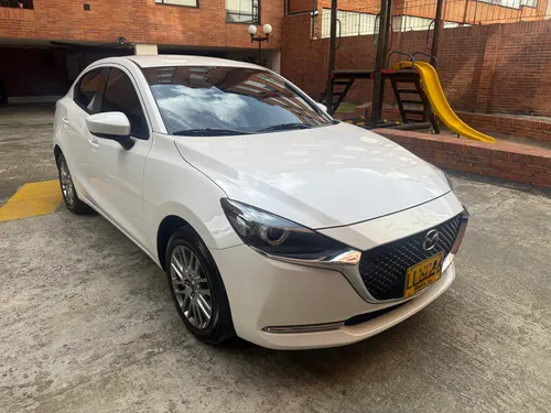 Mazda 2 Sedan 1.5 Grand Touring Lx At