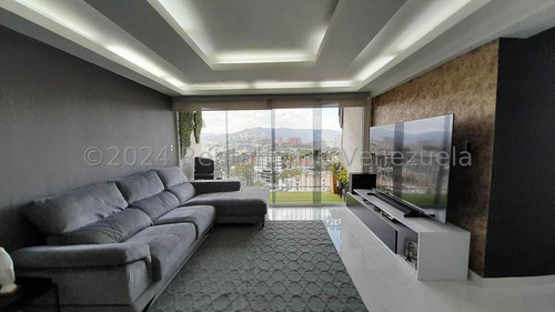 Hernoso Apartamento Totalmente Remodelado En Los Chaguaramos, Codg Mas 25-16702