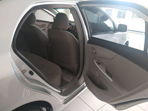Toyota Corolla 1.8 Gli 16v Flex 4p Automático