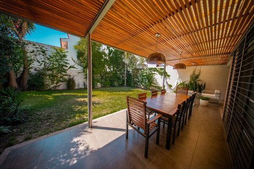 Casa En Venta Apto Credito 3 Dormitorios 3 Baños