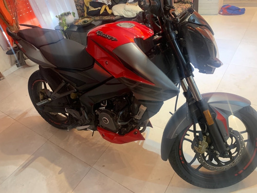 Rouser Ns 200