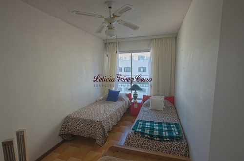 Imagen 26 de 30 de Alquiler Apartamento 3 Dormitorios En Playa Mansa, Punta Del Este