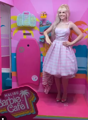 Vestido Boneca Barbie o Filme - Dia Perfeito + Saiote