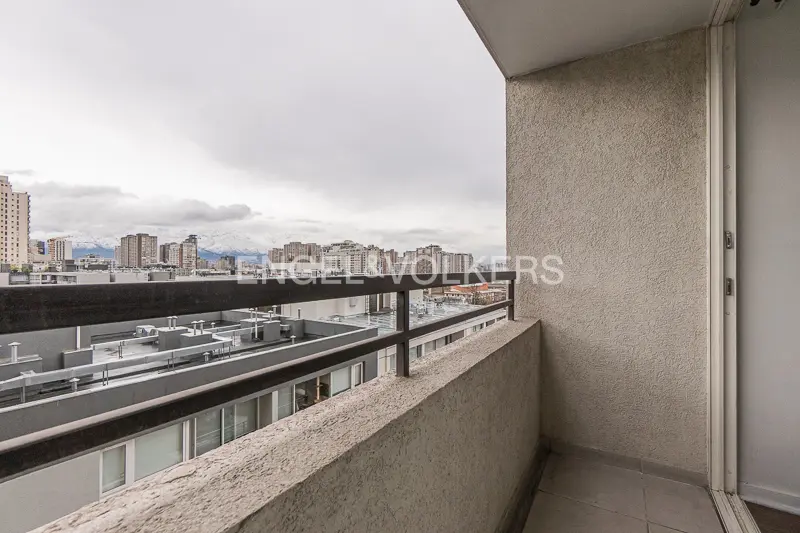 Imagen 3 de 21 de Luminoso Departamento Con Vista Despejada 2d 2b