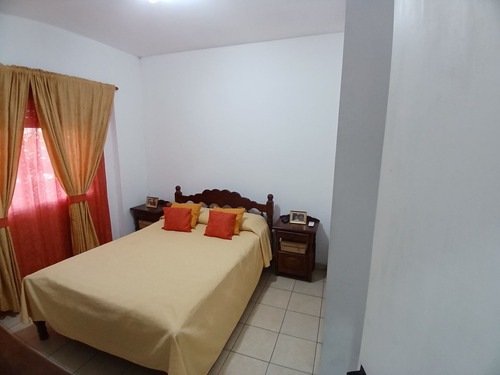 Departamento En Venta En Caseros