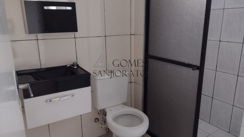 Imagem 10 de 12 de Apartamento Para Locação No Parque São Vicente Em Mauá - Sp - Com Dois Dormitórios, Um Banheiro, Uma Vaga De Garagem - Ap02059 - 70087413