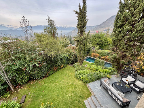 Espectacular Casa De 5d Golf De Manquehue Y Colegio Everest