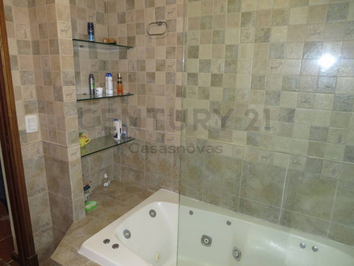Imagen 22 de 30 de Casa En Venta En Ezeiza Con Pileta Y Casa De Caseros
