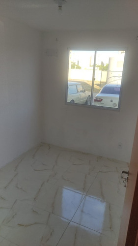 Aluga-se Apartamento Com 2 Quartos