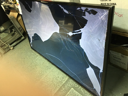 Tv 49'' Hisense Hle4917rtf Con Pantalla Rota