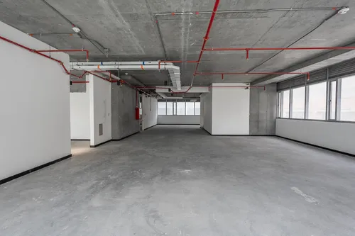 Oficina En Arriendo/venta En Chico Norte. Cod A1094081