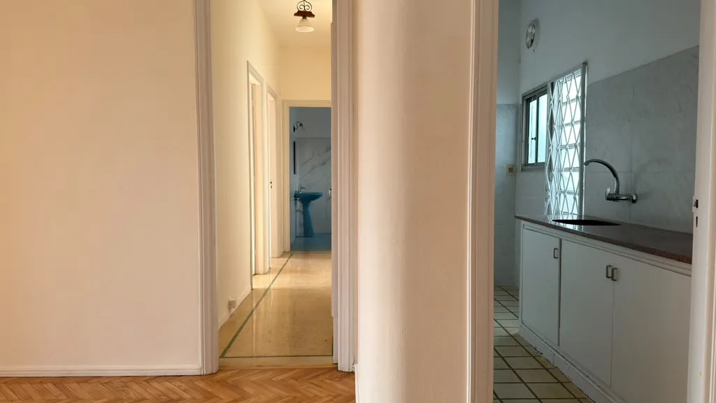 Alquiler Prado Sobre Bv. Artigas 2 Dormitorios Al Frente, Terraza Balcon, Lavadero, Excelente Apartamento De Estilo · Foto 4