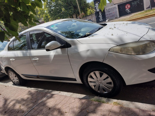 Imagen 2 de 6 de Renault Fluence