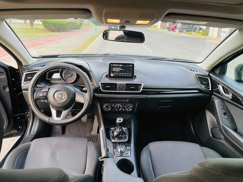 Imagen 8 de 10 de Mazda 3 2015 2.0 I Touring Sedan Mt