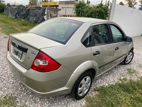 Ford Fiesta 1.6 Ambiente Mp3 2008