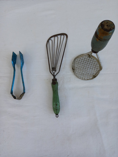 Antiguo Espátula Para Pescado + Pisa Papas + Pinza 