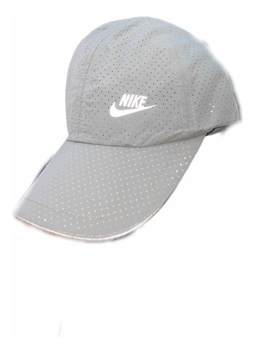 Gorras Con Detalles Reflectivos