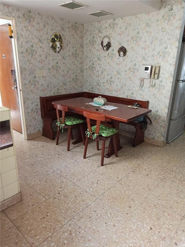 Imagen 24 de 30 de Alquieler Piso De 4 Ambientes - Belgrano
