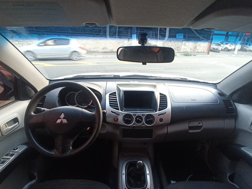 Mitsubishi L200 2.4 Triton Hls Cab. Dupla Flex 4p