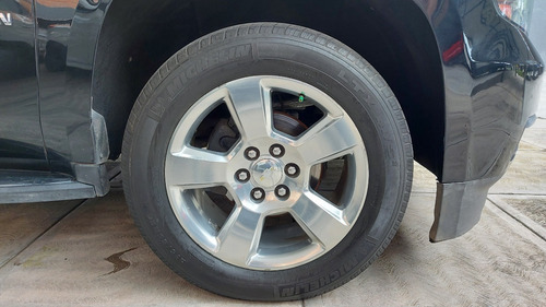 Imagen 11 de 15 de Chevrolet Suburban Lt (crédito Disponible )