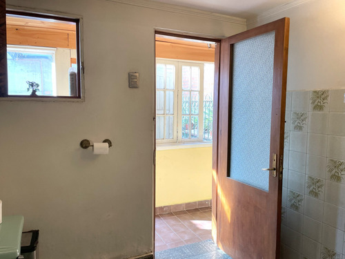 Confortable Y Versatil Casa Con Uso Habitacional O Comercial