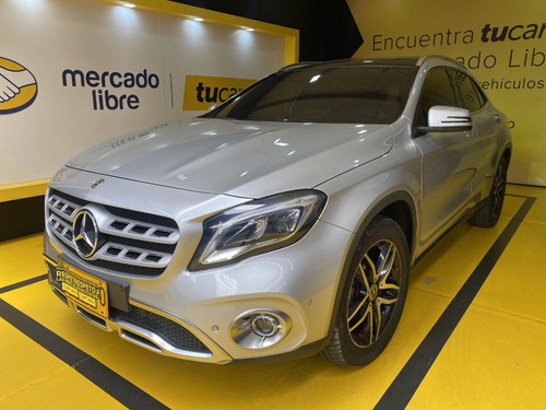 Imagen 1 de 25 de Mercedes Benz Clase Gla 200 Urban 1.6