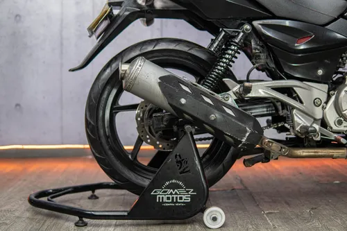 Bajaj Pulsar Ss 220 2016