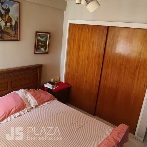 Imagen 7 de 10 de Apartamento En Venta Urb San Isidro Res Uris 04241408770