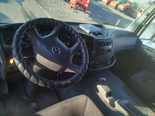 Camion Mercedes 2533, Año 2017, Carroceria Plana