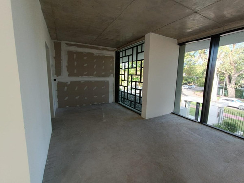 Imagen 27 de 30 de Rivera Próximo Arocena A Estrenar Oficina De 147 M2 !!