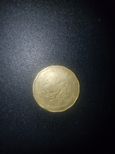 Moneda De 50 Centavos Con Error En Su Fecha De Acuñación 
