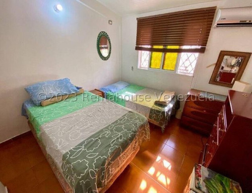 Milagros Inmuebles Casa Venta Barquisimeto Lara Av Libertador Zona Este Patarata Economica Residencial Economico Código Inmobiliaria Rent-a-house 24-13154