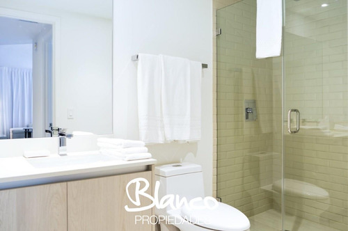 Departamento En Venta En Hollywood, Miami, Florida