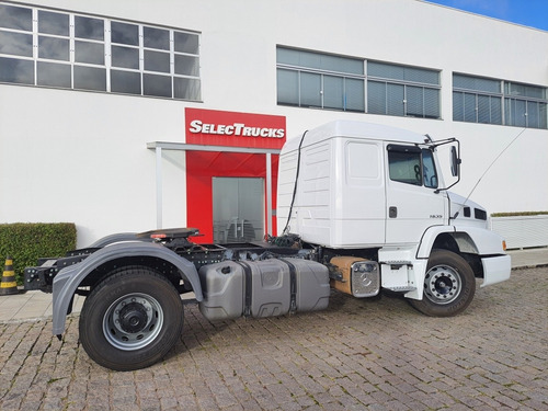 Imagem 3 de 18 de Mercedes-benz Atron 1635 S