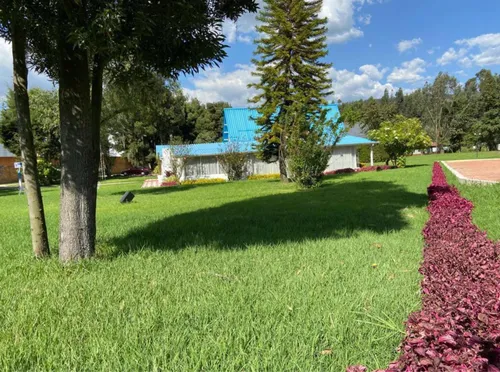 Casaquinta Con Apartaestudio 1500mtrs