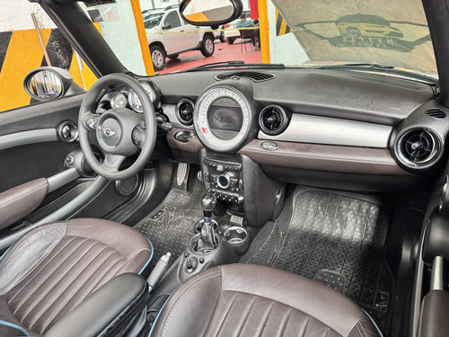 Mini Cooper 2.0 Roadster S Hot Chilli L4 T At