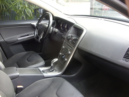 Volvo XC60 2.0 T5 Awd High Plus 240cv