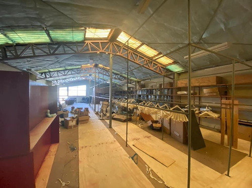 Oportunidad Bodega Comercial En Pleno Centro Chillán