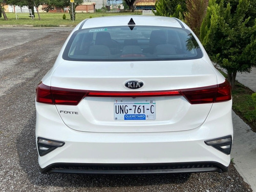 Imagen 7 de 7 de Kia Forte 2.0 Hb Ex At 2020