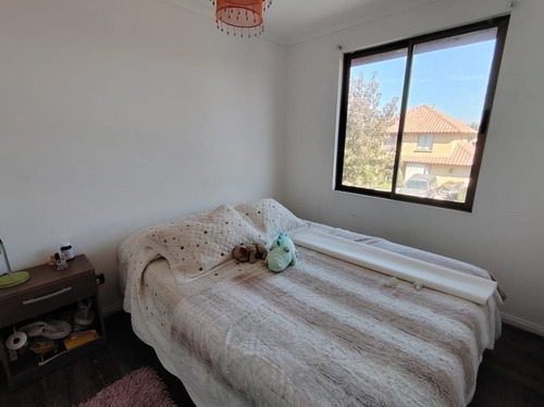 Arriendo En Condominio Con Acceso A Laguna Artificial