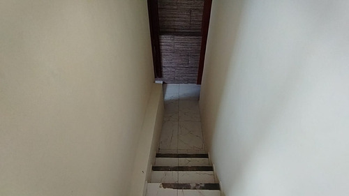 Venta De Casa Con Renta En Colinas, Manizales