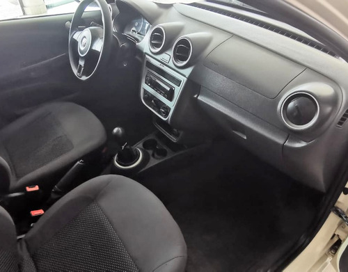 Volkswagen Gol 1.0 Trend Total Flex 5p