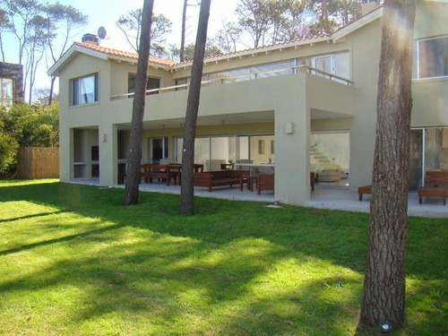 Casa Roca